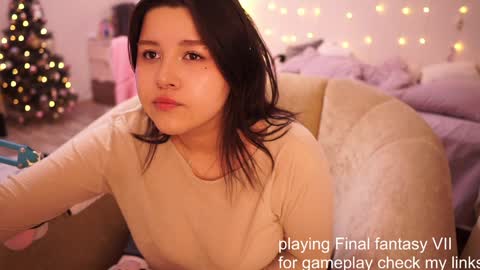 roxysuh online show from 4, 2, 2025