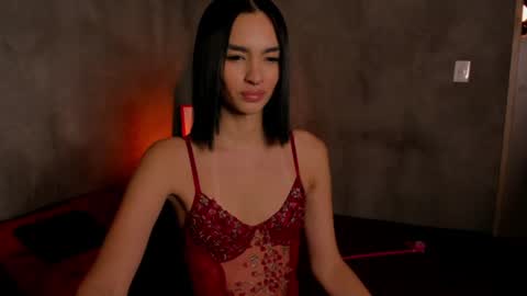 Snapshot of roxyy_x chatting on 11, 6, 2026 val online show from 11, 6, 2026