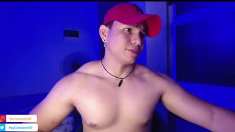 Snapshot of roy__constance chatting on 4, 12, 2024 Roy Constance online show from 4, 12, 2024