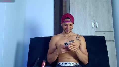 Snapshot of roy_barney chatting on 19, 2, 2026 ANTONIO online show from 19, 2, 2026