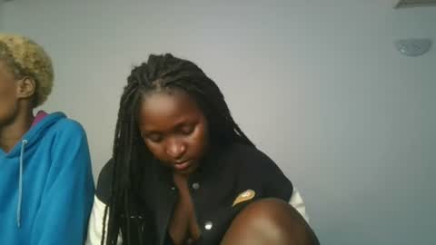 Snapshot of royal_goddes2 chatting on 17, 7, 2026 royal_goddes2 online show from 17, 7, 2026