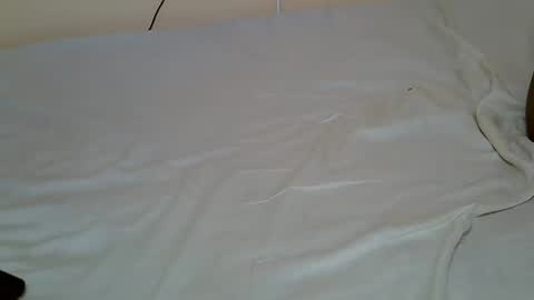 royalseductress online show from 10, 4, 2026