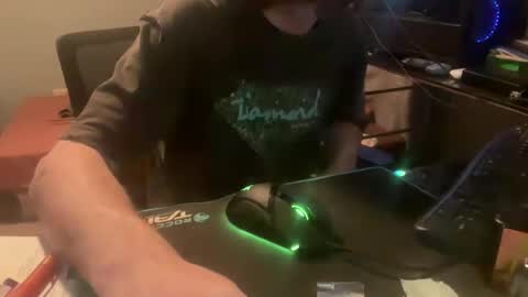 Royalty13m online show from 1, 11, 2025