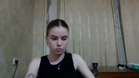 Snapshot of royalvelour chatting on 26, 6, 2026 royalvelour online show from 26, 6, 2026