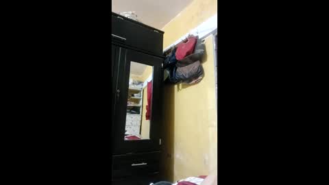 royhot777 online show from 4, 12, 2025