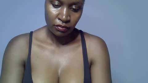 Snapshot of rozie34 chatting on 7, 4, 2026 rozie34 online show from 7, 4, 2026