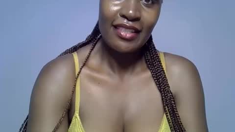 Snapshot of rozie34 chatting on 30, 4, 2026 rozie34 online show from 30, 4, 2026