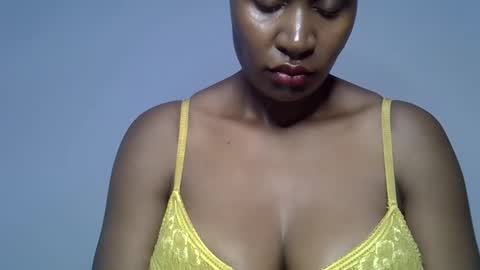 Snapshot of rozie34 chatting on 11, 5, 2026 rozie34 online show from 11, 5, 2026