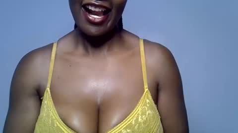 Snapshot of rozie34 chatting on 13, 5, 2026 rozie34 online show from 13, 5, 2026