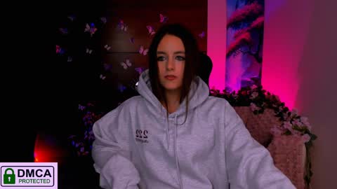 Snapshot of rozmary_ket chatting on 6, 12, 2024 Im Rozmary nice to meet you 3 online show from 6, 12, 2024