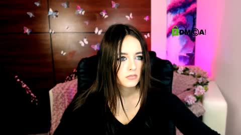 Snapshot of rozmary_ket chatting on 23, 1, 2025 Im Rozmary nice to meet you 3 online show from 23, 1, 2025