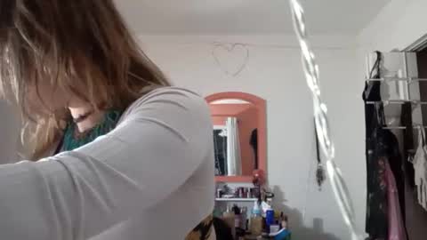 Snapshot of rraineonme chatting on 25, 11, 2025 rraineonme online show from 25, 11, 2025