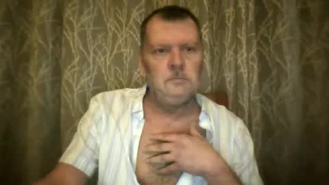 Snapshot of rsl1963 chatting on 6, 11, 2025 rsl1963 online show from 6, 11, 2025