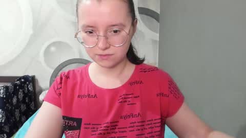 ruby_doyle online show from 30, 1, 2025