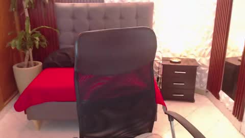 Snapshot of ruby_your_milf chatting on 28, 5, 2026 ruby_your_milf online show from 28, 5, 2026