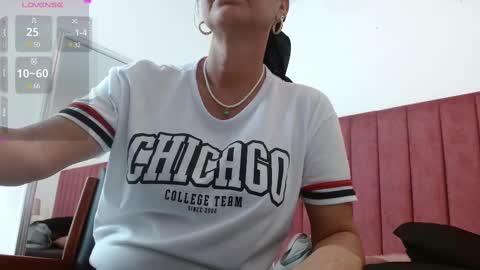 Snapshot of rubybonnet_ chatting on 28, 2, 2025 Ruby bonnet online show from 28, 2, 2025