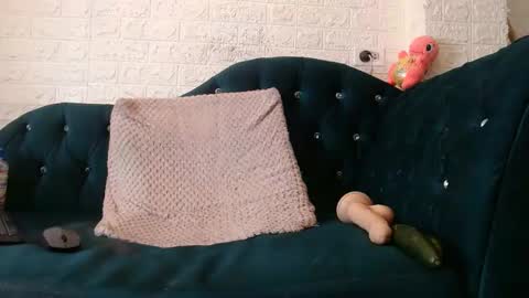 rubyemerald_ online show from 11, 2, 2025