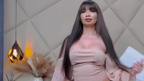 Snapshot of rubyluxee chatting on 8, 3, 2025 Ruby Luxe online show from 8, 3, 2025