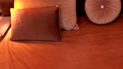 Ruby Luxe online show from 7, 4, 2026