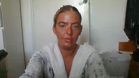 Snapshot of rubyredxxxoxxx chatting on 6, 12, 2024 rubyredxxxoxxx online show from 6, 12, 2024