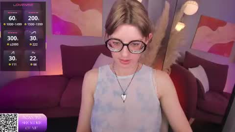Snapshot of rubytwinkle chatting on 9, 7, 2026 Ruby online show from 9, 7, 2026