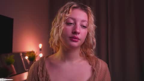 Mila online show from 20, 9, 2025