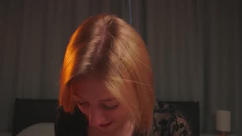 Mila online show from 24, 11, 2025