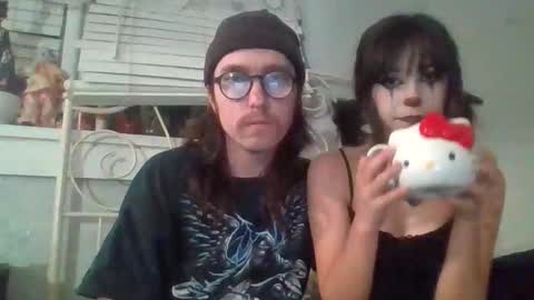 ruinedsistr online show from 1, 11, 2025