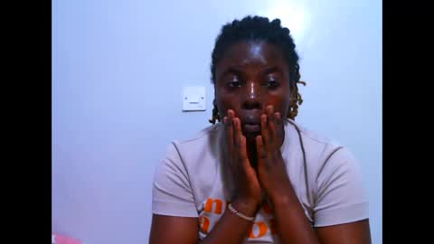 Snapshot of rukaia chatting on 17, 9, 2025 sasha online show from 17, 9, 2025