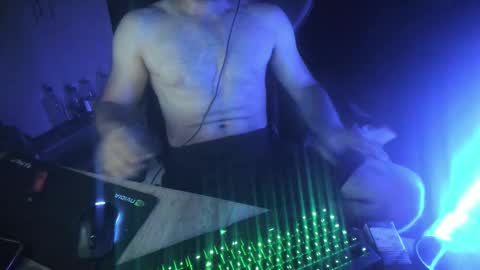 RumbleBumbles online show from 19, 12, 2025