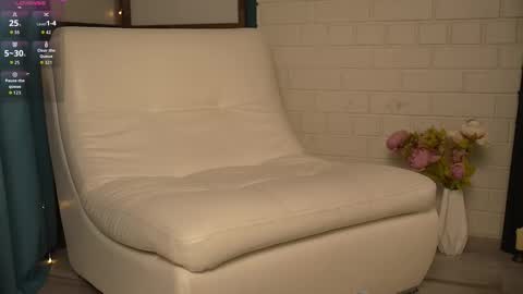 Snapshot of ruminelle chatting on 8, 2, 2026 Lilith online show from 8, 2, 2026