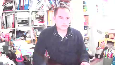 Snapshot of runner1978 chatting on 12, 1, 2026 runner1978 online show from 12, 1, 2026