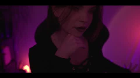 Elena online show from 16, 2, 2026