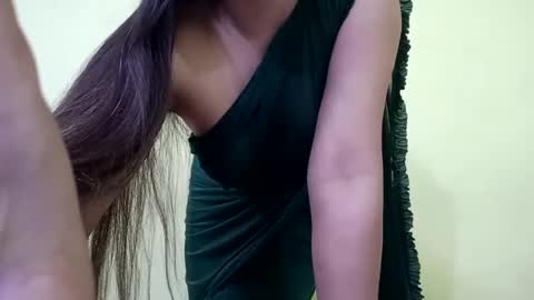 Snapshot of rupali01 chatting on 1, 3, 2025 Rupali online show from 1, 3, 2025