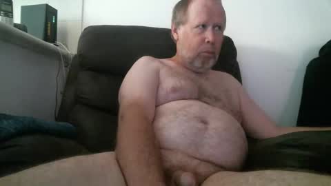 Snapshot of russperth1 chatting on 15, 5, 2026 Russell online show from 15, 5, 2026