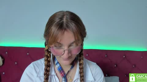Snapshot of ruth_harvey chatting on 6, 1, 2025 Ruth online show from 6, 1, 2025