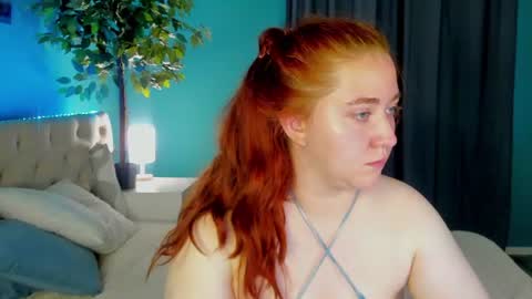 Snapshot of ruth_peterss chatting on 14, 7, 2026 My real name is Dora online show from 14, 7, 2026