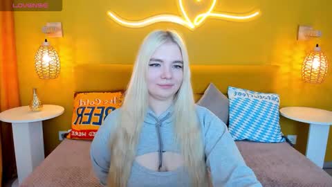 ruthbryant online show from 4, 10, 2025