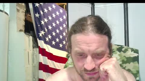 Snapshot of rwb1982 chatting on 4, 11, 2025 rwb1982 online show from 4, 11, 2025