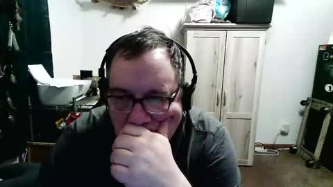 Snapshot of rwzar_1965 chatting on 5, 4, 2026 rwzar_1965 online show from 5, 4, 2026