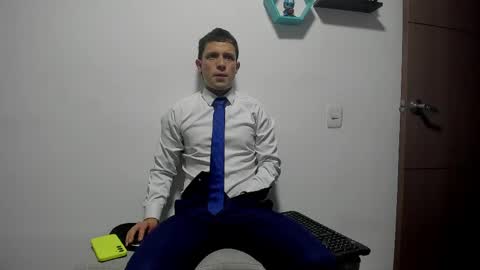 Snapshot of ryan15_ chatting on 14, 4, 2026 Ryan 15 online show from 14, 4, 2026