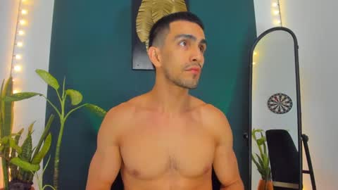 Snapshot of ryan_doyle chatting on 19, 9, 2025 Ryan independent model online show from 19, 9, 2025