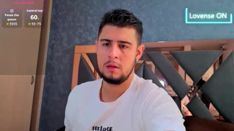 Snapshot of ryan_evanns chatting on 28, 9, 2025 R Y A N online show from 28, 9, 2025