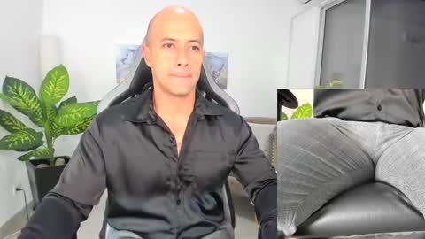 ryan_master_ online show from 7, 1, 2025