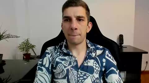 Snapshot of ryandusk chatting on 14, 6, 2026 Andrew C. online show from 14, 6, 2026