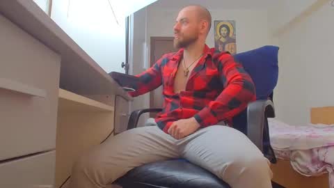 Ryanstone  online show from 16, 5, 2026