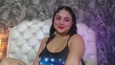 Snapshot of rylierouse chatting on 12, 11, 2025 rylierouse online show from 12, 11, 2025