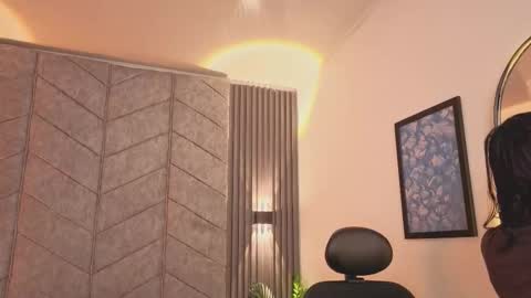 Snapshot of rynka__ chatting on 19, 11, 2025 rynka online show from 19, 11, 2025