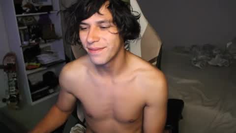 Snapshot of ryot35 chatting on 4, 10, 2025 Ryot3 online show from 4, 10, 2025