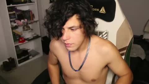 Snapshot of ryot35 chatting on 19, 10, 2025 Ryot3 online show from 19, 10, 2025